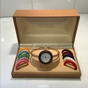 Vintage Gucci 🇮🇹 Interchangeable Bezel Watch 🤩